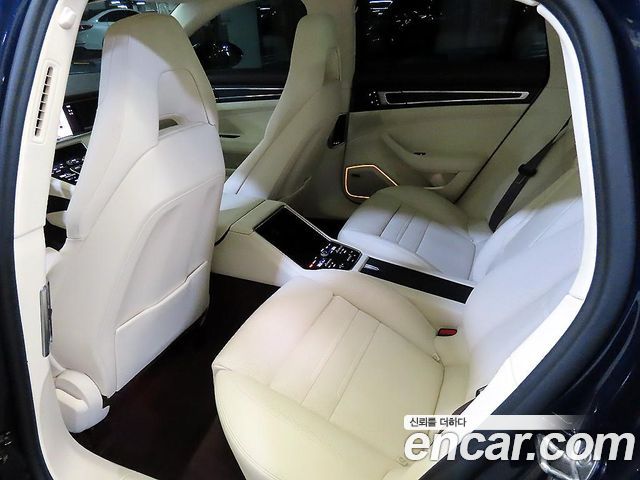 Porsche Panamera (971) 2.9 AWD E-Hybrid Platinum Edition 2023 — фото 7