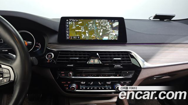 BMW 5 Series (G30) 530i M Sport Package Plus 2018 — фото 14