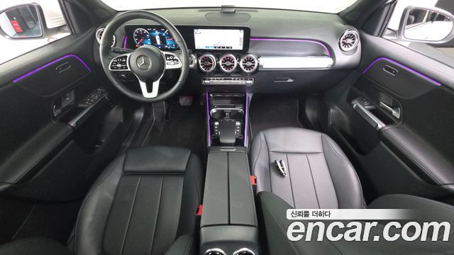 Mercedes-Benz GLB-Class (X247) GLB200 d 2022 — фото 7