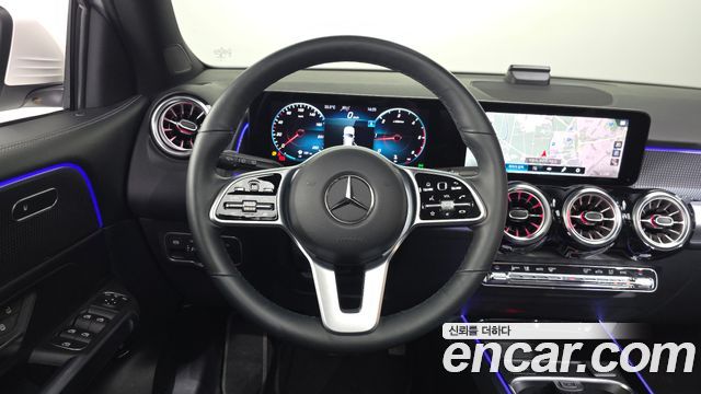 Mercedes-Benz GLB-Class (X247) GLB200 d 2022 — фото 13