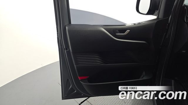 Hyundai Staria L3.5 Cargo 5-Seater Modern 2026 — фото 24