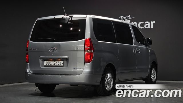 Hyundai Grand Starex Van 5-Seater Smart 2020 — фото 2