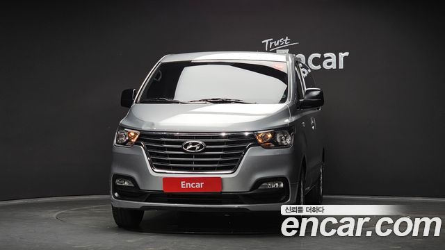 Hyundai Grand Starex Van 5-Seater Smart 2020 — фото 3