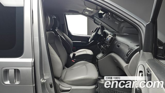 Hyundai Grand Starex Van 5-Seater Smart 2020 — фото 10