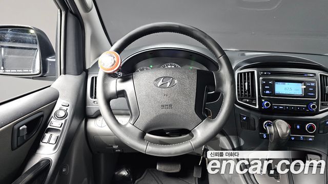 Hyundai Grand Starex Van 5-Seater Smart 2020 — фото 12