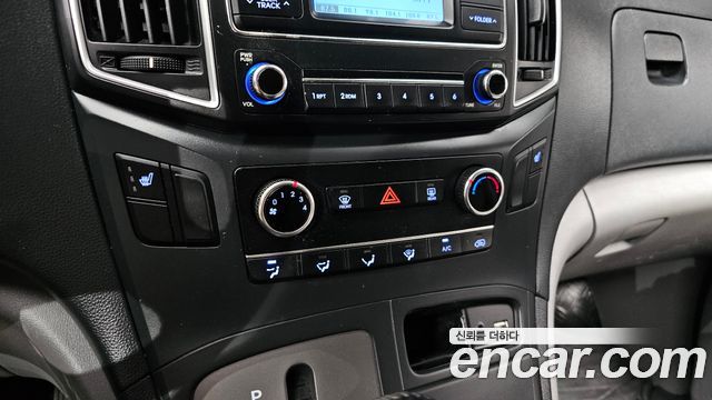 Hyundai Grand Starex Van 5-Seater Smart 2020 — фото 15