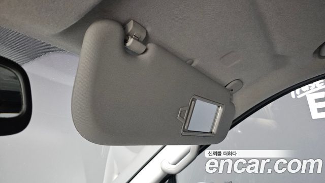 Hyundai Grand Starex Van 5-Seater Smart 2020 — фото 29