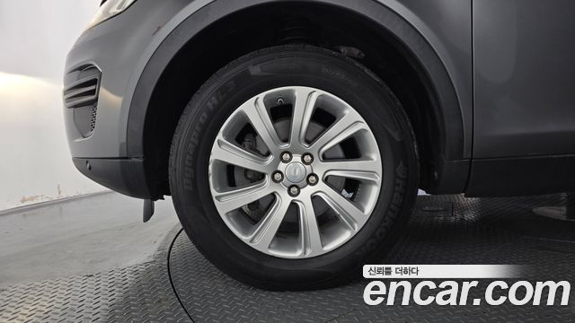 Land Rover Discovery Sport 2.0 TD4 SE 2016 — фото 5