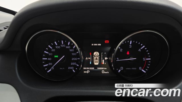 Land Rover Discovery Sport 2.0 TD4 SE 2016 — фото 8