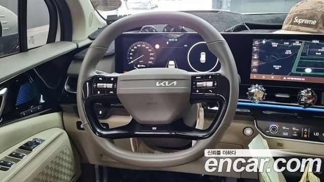 Kia Carnival (IV) HEV 9seater Signature 2025 — фото 9