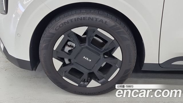 Kia Carnival (IV) HEV 9seater Signature 2025 — фото 22