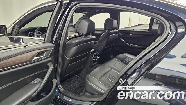 BMW 5 Series (G30) 520d M Sport Package Plus 2018 — фото 12