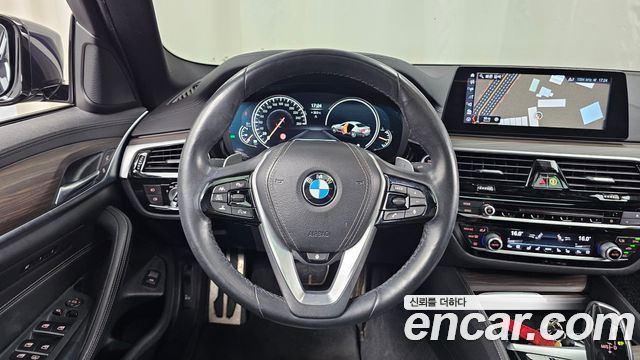 BMW 5 Series (G30) 520d M Sport Package Plus 2018 — фото 13