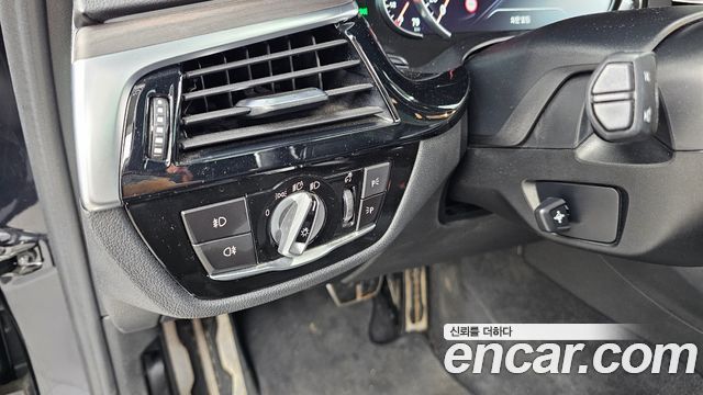 BMW 5 Series (G30) 520d M Sport Package Plus 2018 — фото 17
