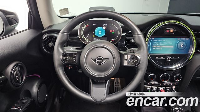 MINI Cooper S Classic Third Generation 2022 — фото 12