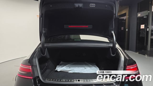 Genesis G90 (RS4) Gasoline 3.5 Turbo AWD 2022 — фото 24