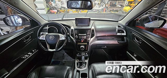 KG Mobility (SsangYong) Tivoli VX 2WD 2015 — фото 7