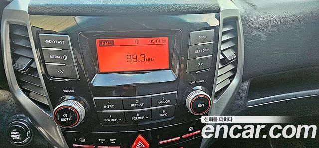 KG Mobility (SsangYong) Tivoli VX 2WD 2015 — фото 22