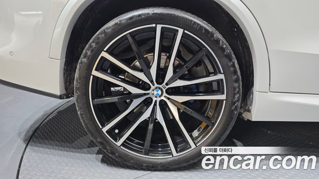 BMW X5 (G05) xDrive 40i M sports Onlie Exclusive Edition 2022 — фото 5