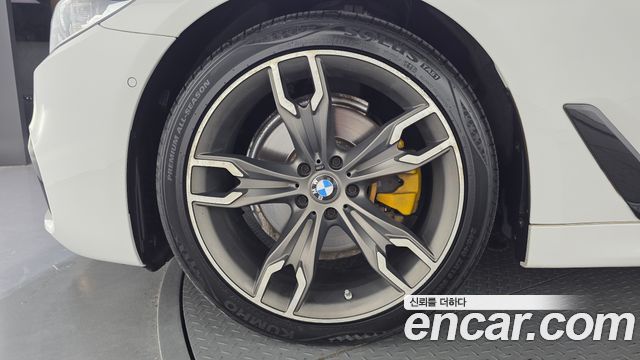 BMW 5 Series (G30) 520d M Sport Package Plus 2018 — фото 5