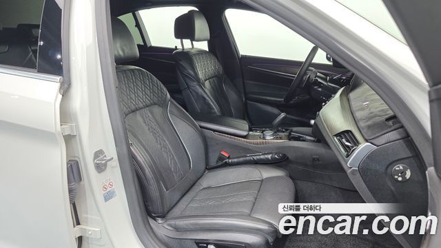 BMW 5 Series (G30) 520d M Sport Package Plus 2018 — фото 11