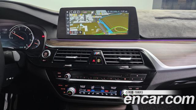 BMW 5 Series (G30) 520d M Sport Package Plus 2018 — фото 14