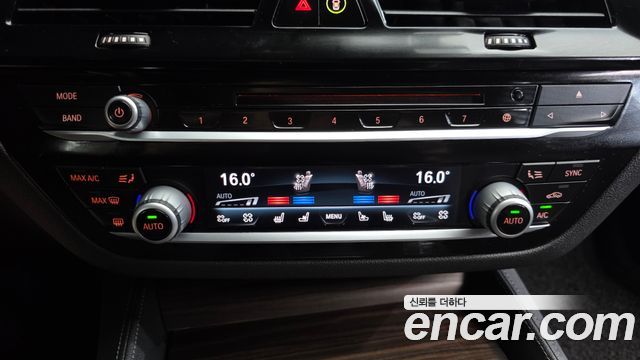 BMW 5 Series (G30) 520d M Sport Package Plus 2018 — фото 20