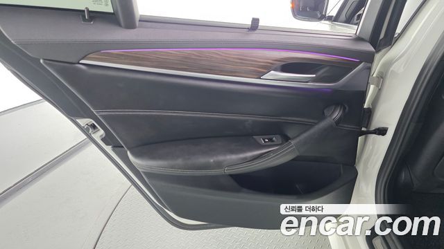 BMW 5 Series (G30) 520d M Sport Package Plus 2018 — фото 25