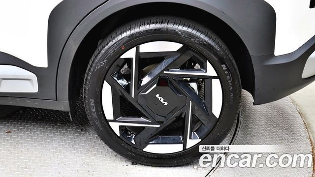 Kia Seltos (II) HEV 1.6 2WD Prestige 2026 — фото 6