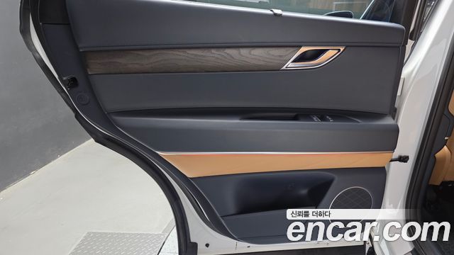 Genesis GV80 2.5T Gasoline 2WD 2022 — фото 25