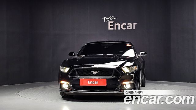 Ford Mustang GT Coupe 2015 — фото 3