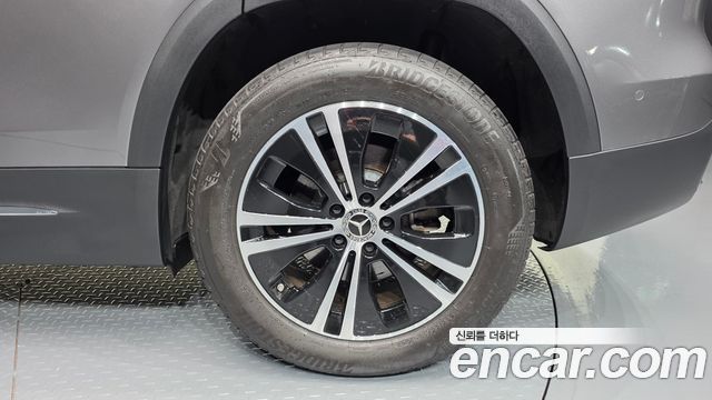 Mercedes-Benz EQB (X243) EQB300 4MATIC Electric Art 2024 — фото 27