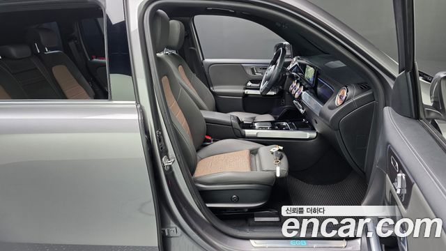 Mercedes-Benz EQB (X243) EQB300 4MATIC Electric Art 2024 — фото 32