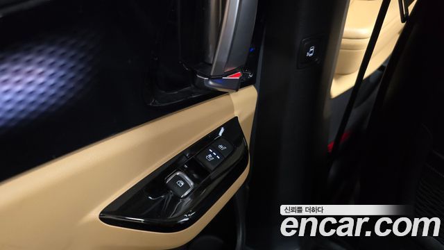 Kia Carnival (IV) Diesel 7-Seater Signature 2022 — фото 19