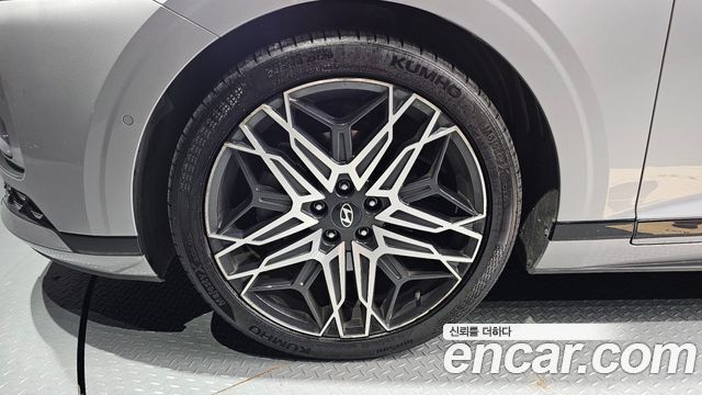Hyundai Grandeur (GN7) 2,5 Gasoline 2WD Exclusive 2023 — фото 5