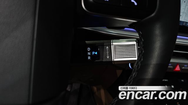 Hyundai Grandeur (GN7) 2,5 Gasoline 2WD Exclusive 2023 — фото 9