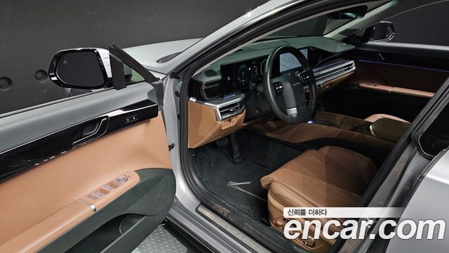 Hyundai Grandeur (GN7) 2,5 Gasoline 2WD Exclusive 2023 — фото 10