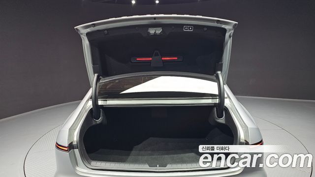 Hyundai Grandeur (GN7) 2,5 Gasoline 2WD Exclusive 2023 — фото 24