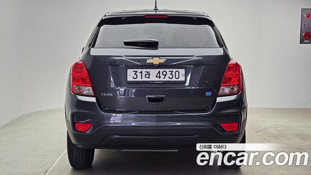 Chevrolet Trax 1.6 Diesel LS Deluxe 2017 — фото 4