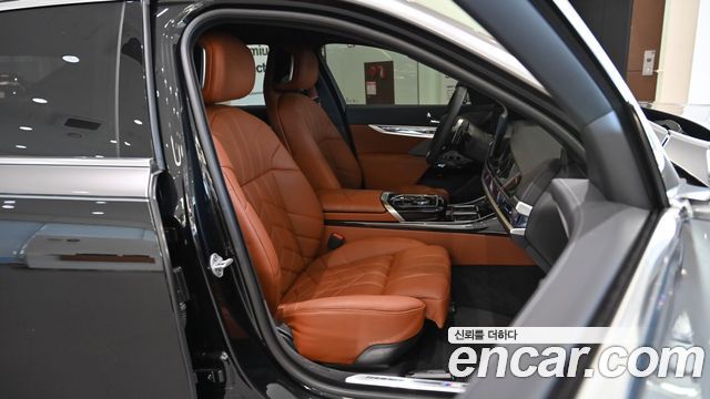 BMW 7 Series (G70) 740i xDrive M Sport 2025 — фото 17