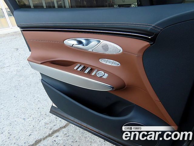 Genesis GV70 2.5T Gasoline AWD 2022 — фото 16