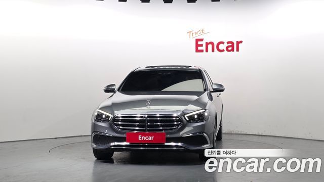 Mercedes-Benz E-Class (W213) E300e 4MATIC Exclusive 2021 — фото 3
