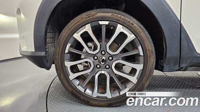 KG Mobility (SsangYong) Torres Gasoline 1.5 2WD T7 2024 — фото 5