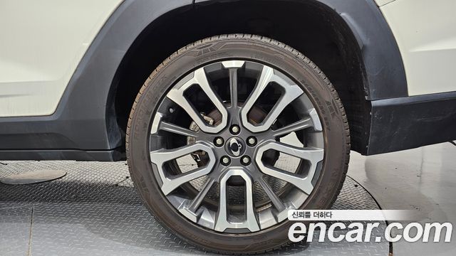 KG Mobility (SsangYong) Torres Gasoline 1.5 2WD T7 2024 — фото 21