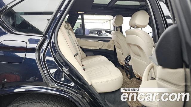 BMW X5 (F15) xDrive 30d M Sport package 2018 — фото 12