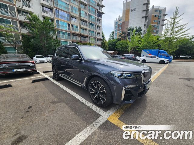 BMW X7 (G07) xDrive 40i M Sport 6STR 2021 — фото 3