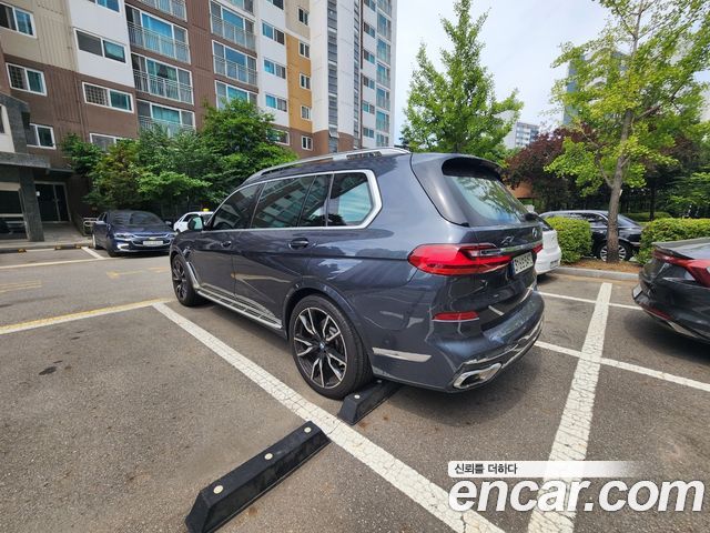BMW X7 (G07) xDrive 40i M Sport 6STR 2021 — фото 4