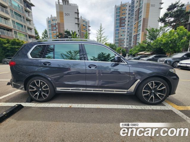 BMW X7 (G07) xDrive 40i M Sport 6STR 2021 — фото 6