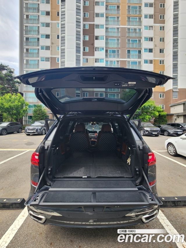 BMW X7 (G07) xDrive 40i M Sport 6STR 2021 — фото 21
