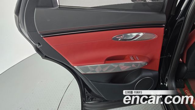 Genesis GV70 3.5T Gasoline AWD 2023 — фото 31
